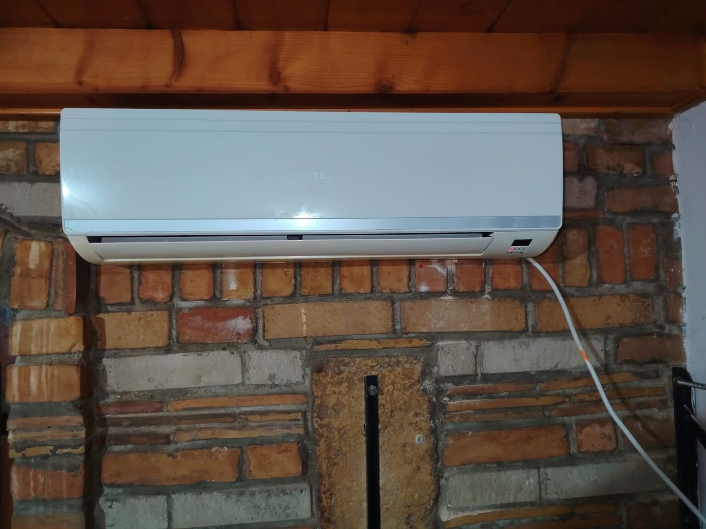 TCL unutrašnja jedinica